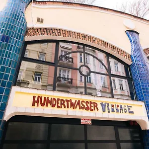  Apartment In Hundertwasser Village